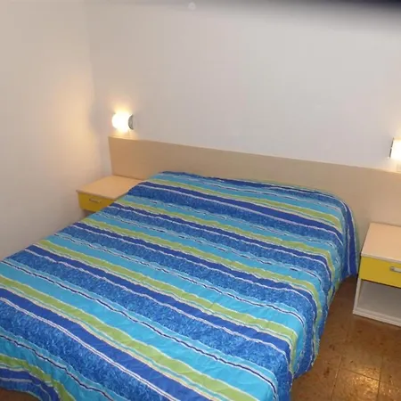 Comfortable With Ac In דירה ביביונה